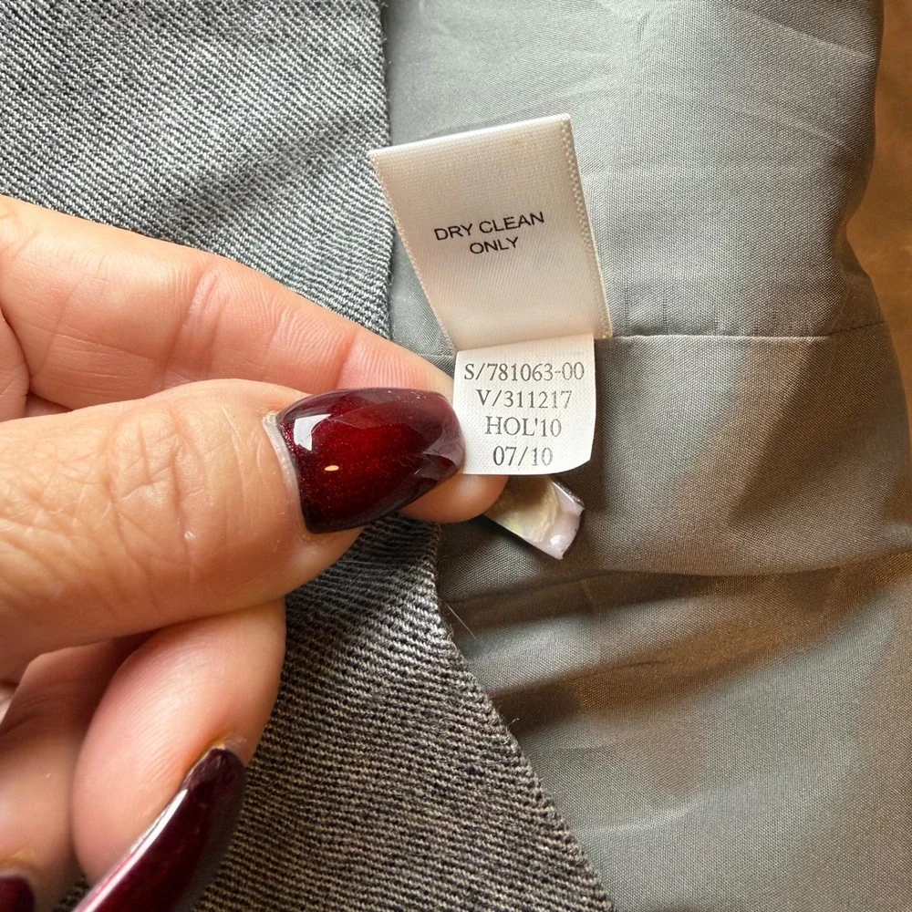 Banana Republic classic banana